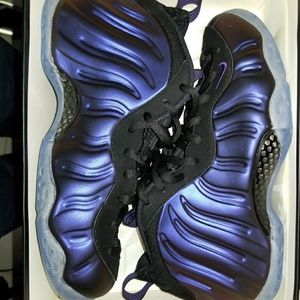Nike mens foamposite